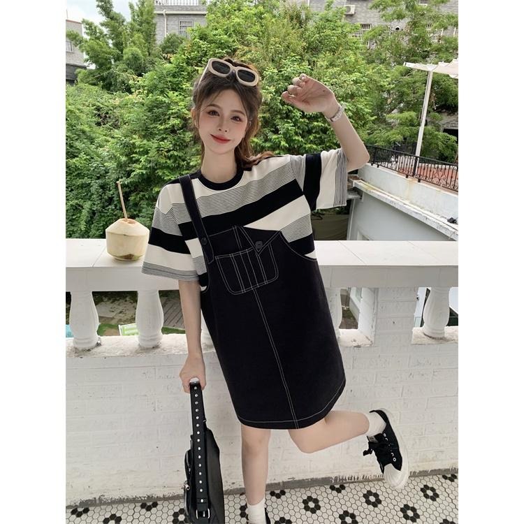 【RENA小舖 台灣現貨每天出】時髦假兩件拼接設計感拼色條紋明線寬松休閒短袖牛仔連衣裙【R20427】-細節圖8