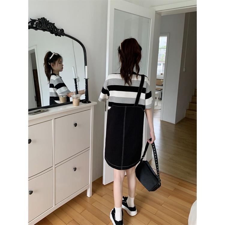 【RENA小舖 台灣現貨每天出】時髦假兩件拼接設計感拼色條紋明線寬松休閒短袖牛仔連衣裙【R20427】-細節圖9