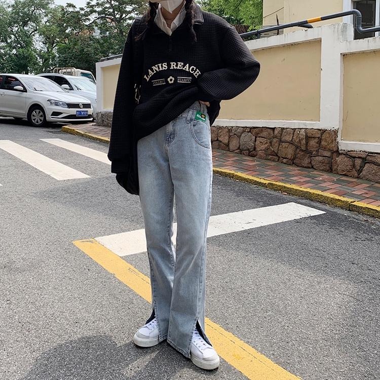 【RENA小舖 台灣現貨每天出】不規則微開衩牛仔喇叭褲_高腰/做舊/個性/百搭/長褲/喇叭褲/牛仔褲【R19695】-細節圖5