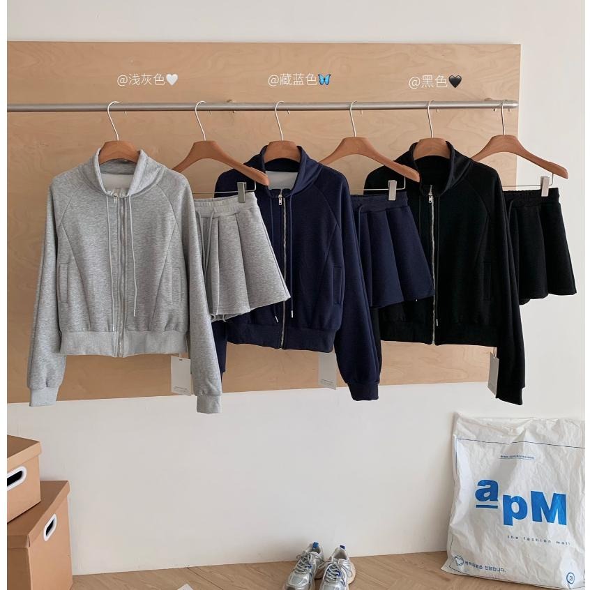 【RENA小舖 台灣現貨每天出】韓系立領外套百褶裙純棉套裝/小個子穿搭/裙裝套裝/百褶裙內有安全褲【R22053】-細節圖2