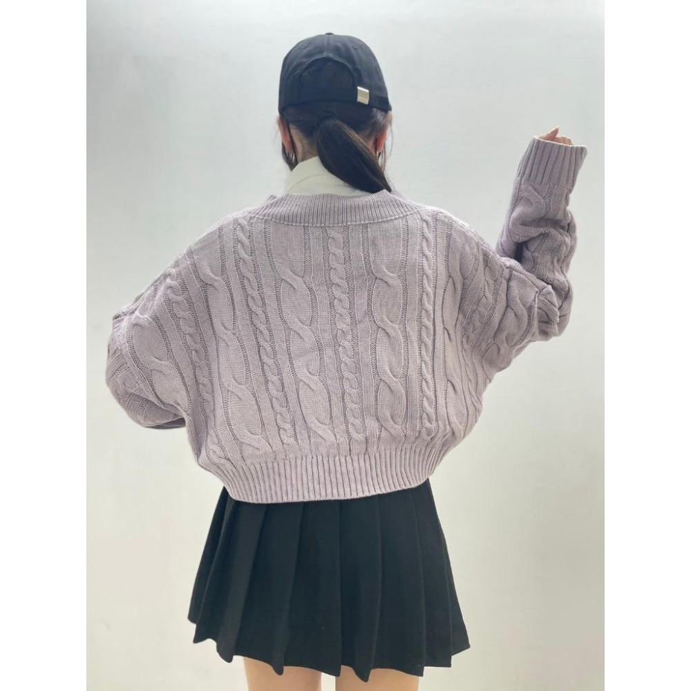 【RENA小舖 台灣現貨每天出】短版麻花針織上衣 針織 針織外套 針織衫 短版外套 短版 【Q1400】-細節圖7