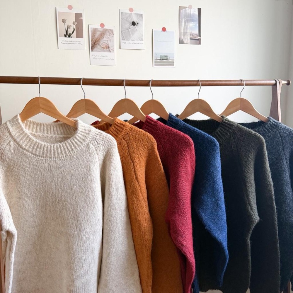 【RENA小舖 台灣現貨每天出】慵懶套頭針織毛衣/百搭氣質/純色寬鬆毛衣/繽紛可愛【R22055】-細節圖2