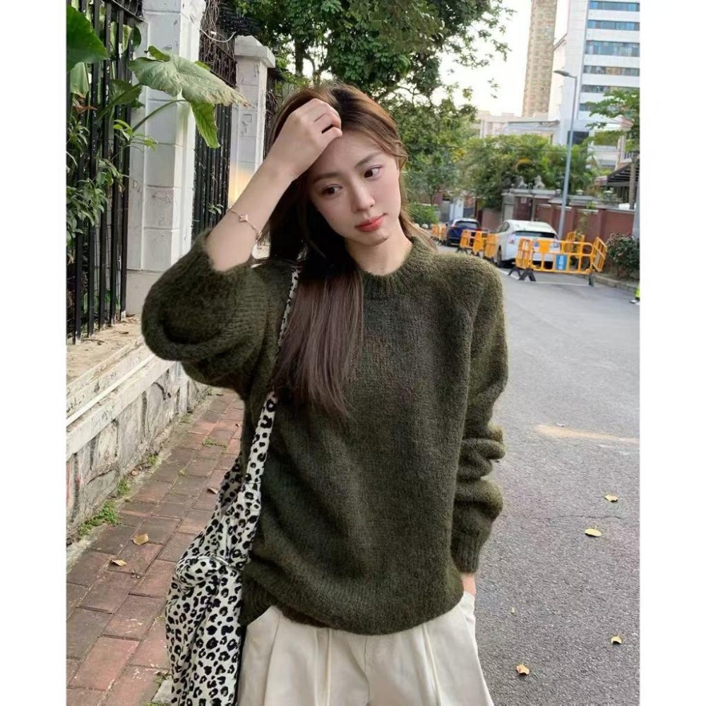 【RENA小舖 台灣現貨每天出】慵懶套頭針織毛衣/百搭氣質/純色寬鬆毛衣/繽紛可愛【R22055】-細節圖6