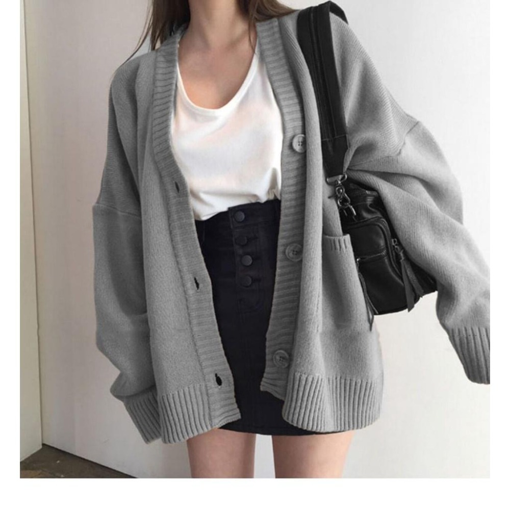 【RENA小舖 台灣現貨每天出】韓系溫柔歐膩💗｜復古V領針織外套_簡約/溫柔/毛衣/長袖/針織外套【R21063】-細節圖4