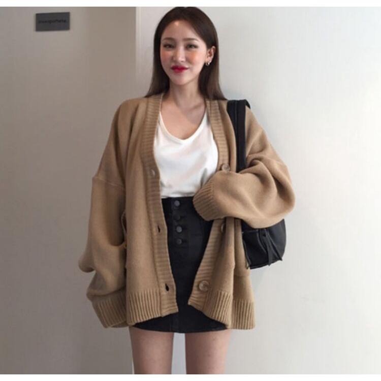 【RENA小舖 台灣現貨每天出】韓系溫柔歐膩💗｜復古V領針織外套_簡約/溫柔/毛衣/長袖/針織外套【R21063】-細節圖6