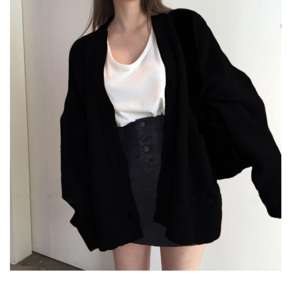 【RENA小舖 台灣現貨每天出】韓系溫柔歐膩💗｜復古V領針織外套_簡約/溫柔/毛衣/長袖/針織外套【R21063】-細節圖9