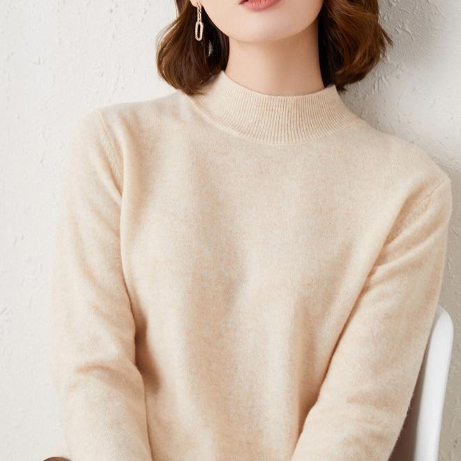 【RENA小舖 台灣現貨每天出】純色高領打底衫/百搭/發熱衣/多色/內搭/修身/秋冬/羊絨/針織/保暖【R21872】-細節圖2