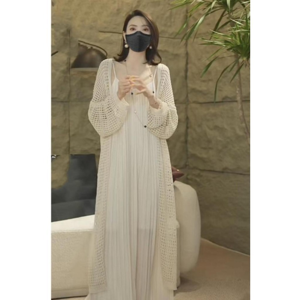 【RENA小舖 台灣現貨每天出】長板針織洞洞罩衫/開衫/針織/氣質/韓系/ins/針織風衣/公主風【R21845】-細節圖3