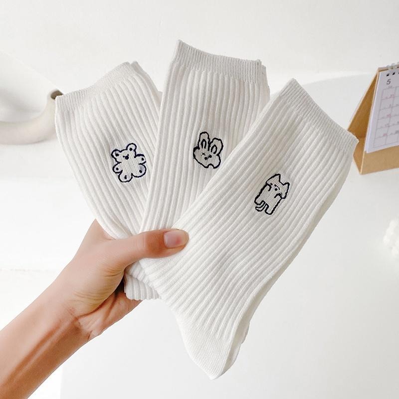 【RENA小舖 台灣現貨每天出】萌寵動物園🐾｜小動物刺繡襪_百搭/卡通/可愛/日系/配件/襪子【R21196】-細節圖2