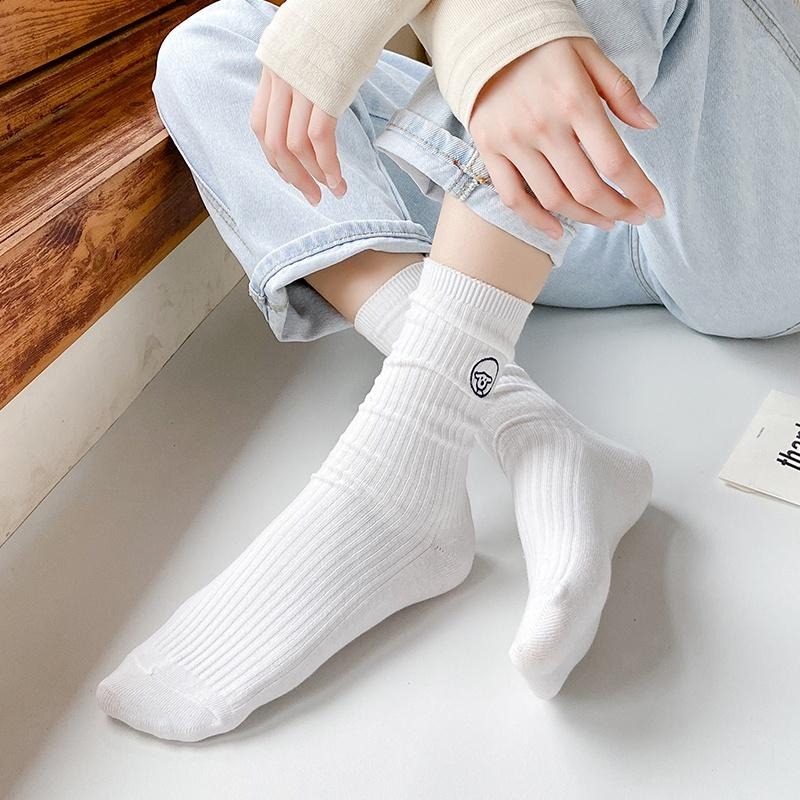 【RENA小舖 台灣現貨每天出】萌寵動物園🐾｜小動物刺繡襪_百搭/卡通/可愛/日系/配件/襪子【R21196】-細節圖5