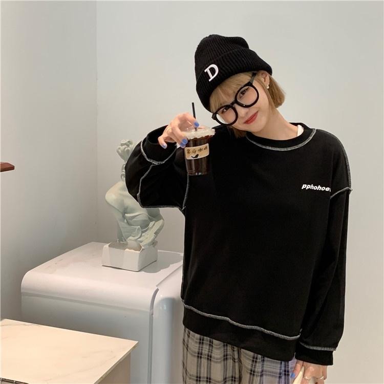 【RENA小舖 台灣現貨每天出】玩轉街頭🤸‍♀️｜反穿感圓領大學T_日常/顯瘦/長袖上衣/大學t【R19013】-細節圖7