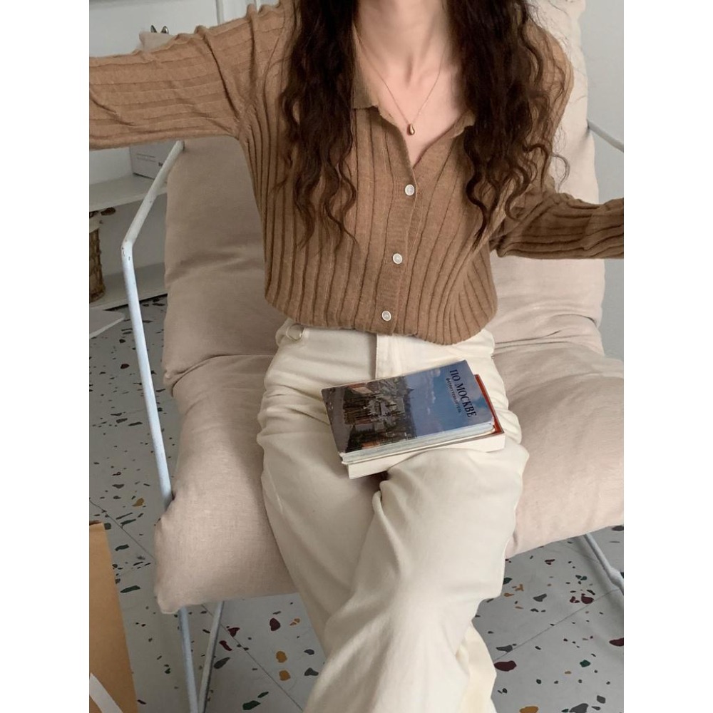 【RENA小舖 台灣現貨每天出】人手一件🤚｜翻領排扣針織開衫_百搭/條紋/顯瘦/修身/長袖/針織上衣【R19259】-細節圖3