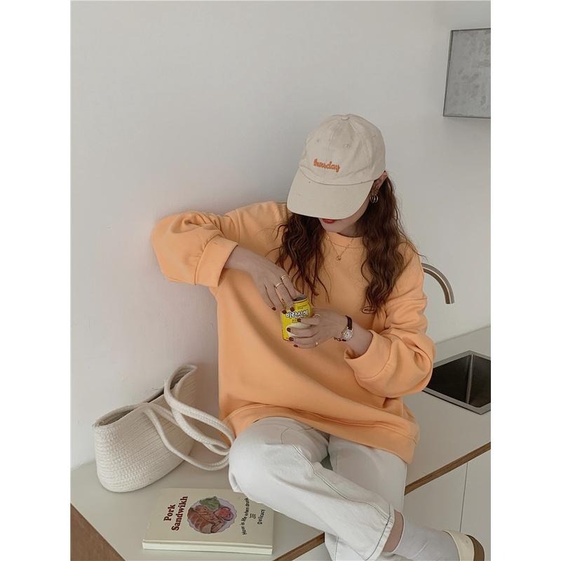 【RENA小舖 台灣現貨每天出】多色不踩雷💣｜糖果色小字母大學T/圓領/百搭/上衣/長袖/大學t【R20776】-細節圖7