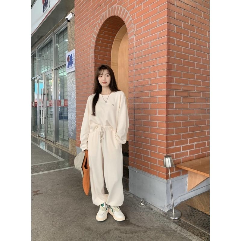 【RENA小舖 台灣現貨每天出】字母刺繡大學T+直筒束腳褲_運動/休閒/鬆緊腰/居家/大學t/【R20821】-細節圖6