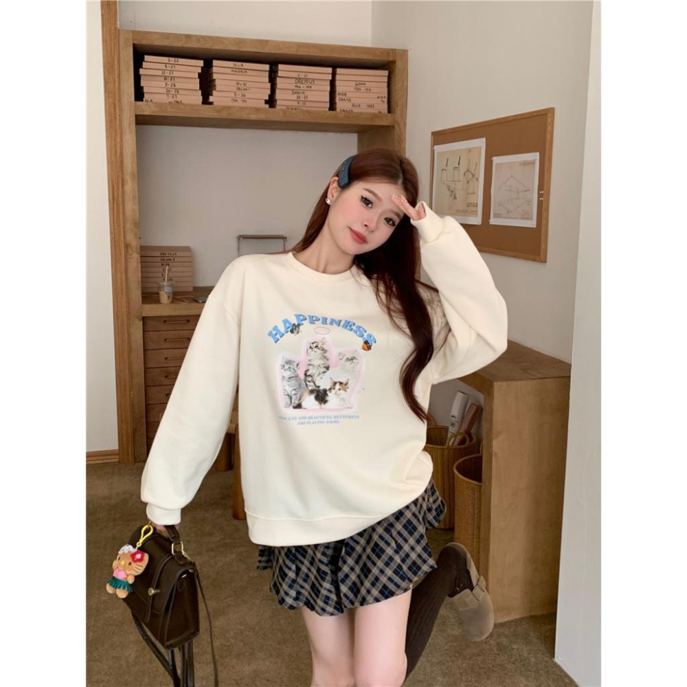 【RENA小舖 台灣現貨每天出】美式圓領貓咪印花大學T 衛衣 寬鬆 T恤 可愛 大學T女 圓領T恤【R21672】-細節圖2