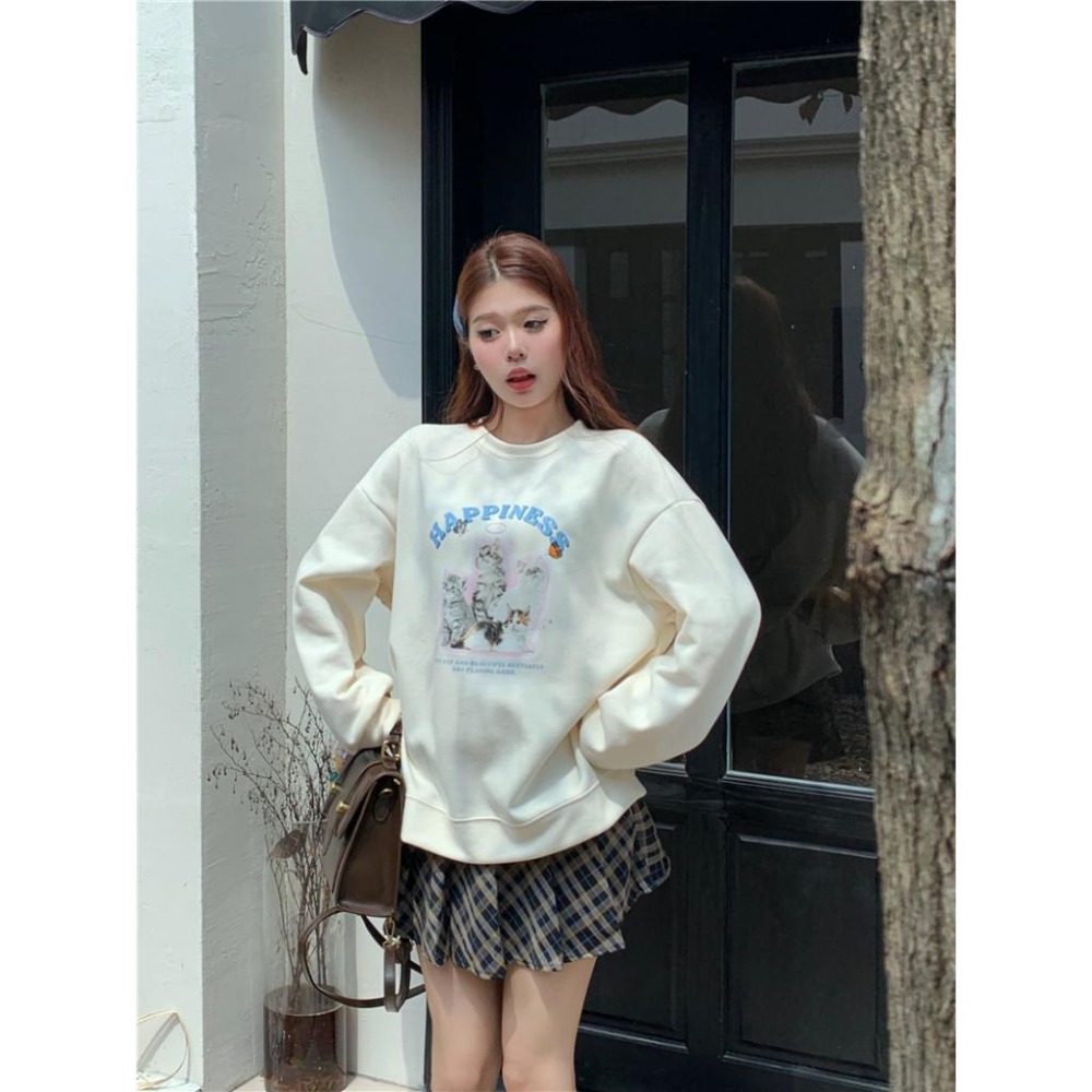 【RENA小舖 台灣現貨每天出】美式圓領貓咪印花大學T 衛衣 寬鬆 T恤 可愛 大學T女 圓領T恤【R21672】-細節圖4