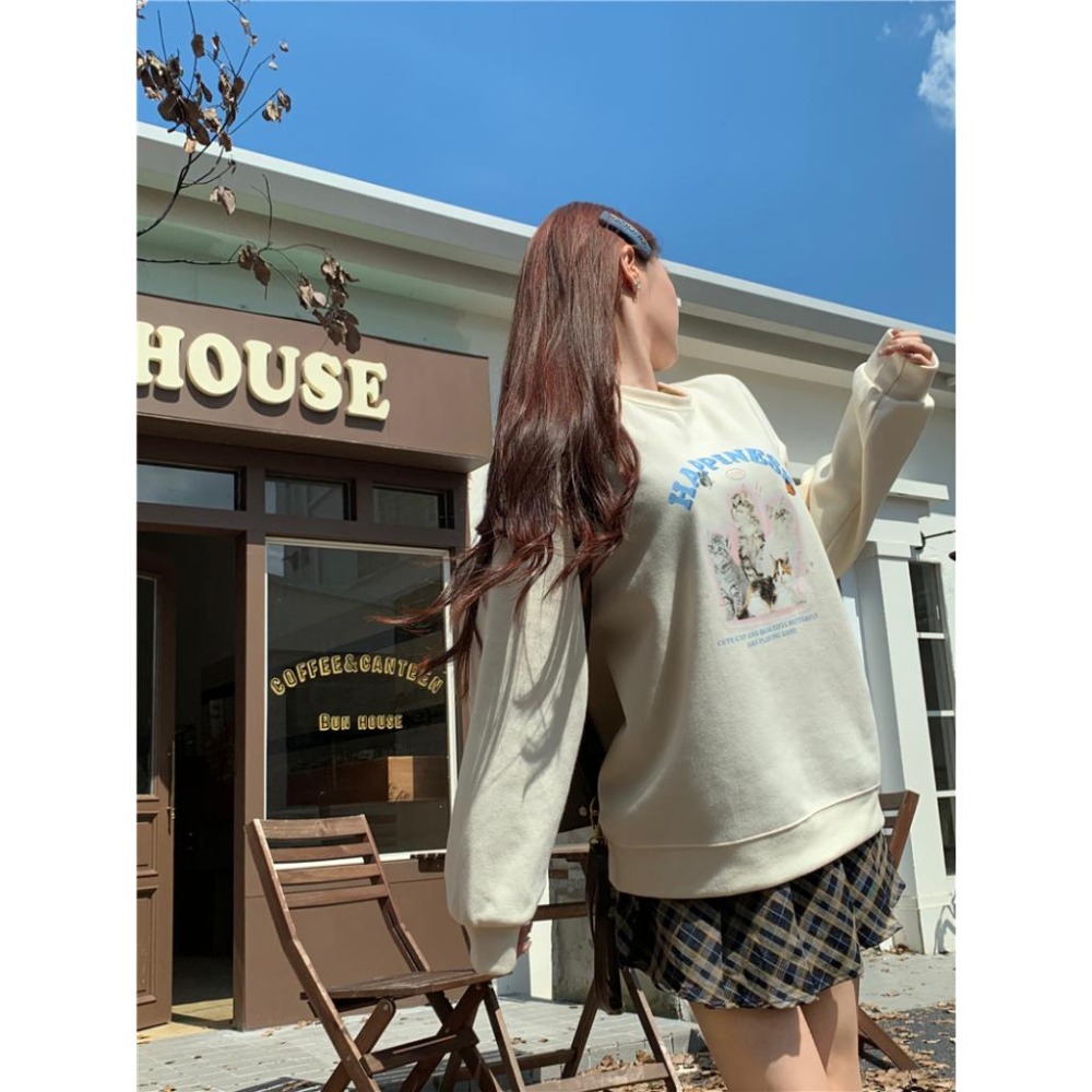 【RENA小舖 台灣現貨每天出】美式圓領貓咪印花大學T 衛衣 寬鬆 T恤 可愛 大學T女 圓領T恤【R21672】-細節圖7