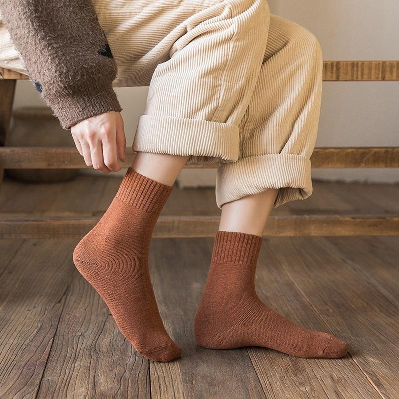 【RENA小舖 台灣現貨每天出】雪白世界的彩虹🌈｜保暖厚襪子_百搭/秋冬/多色/加厚/配件/襪子【R21194】-細節圖8