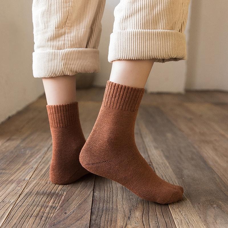 【RENA小舖 台灣現貨每天出】雪白世界的彩虹🌈｜保暖厚襪子_百搭/秋冬/多色/加厚/配件/襪子【R21194】-細節圖9