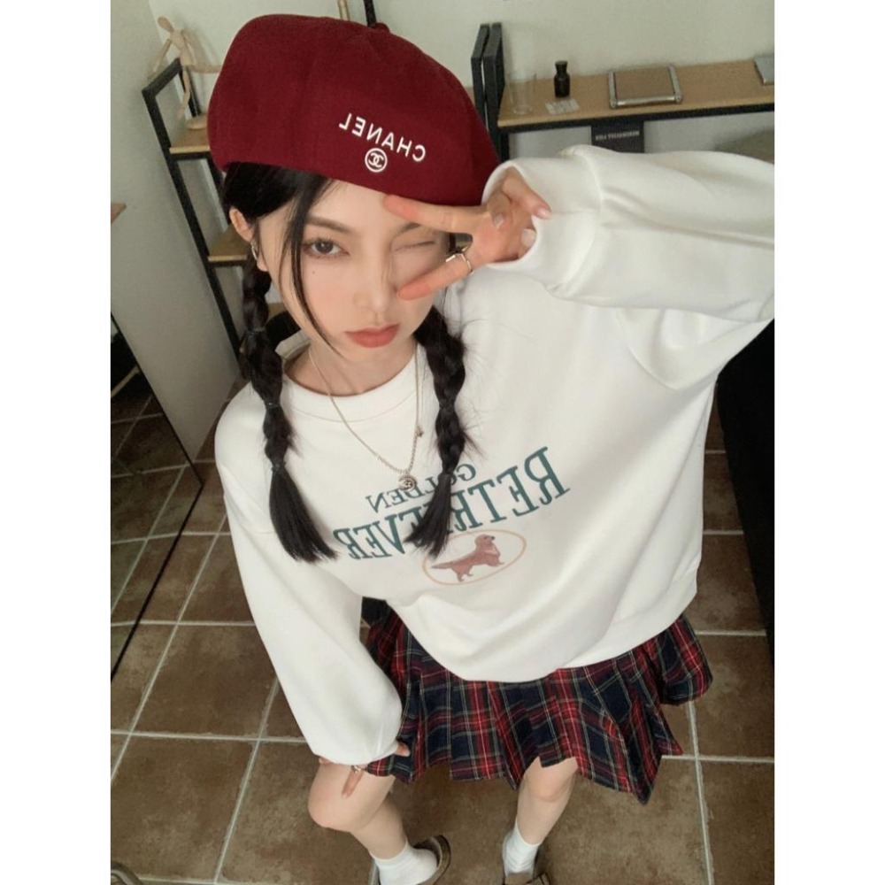 【RENA小舖 台灣現貨每天出】小狗印花大學T 大學T 美式大學T 大學T長袖 印花T恤 長袖T恤【R21661】-細節圖4