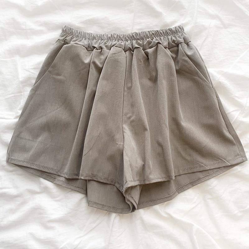 【RENA小舖 台灣現貨每天出】RENA小眾氣質交叉寬腰帶韓系翻領排扣中長款襯衫闊腿短褲套裝【R20584】-細節圖3