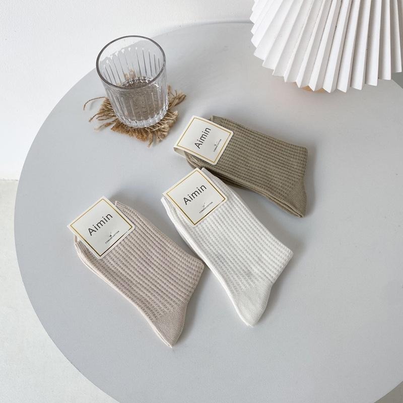 【RENA小舖 台灣現貨每天出】女孩記得暖腳丫🦶｜日系華夫格長襪_華夫格/秋冬/簡約/襪子/長襪【R21090】-細節圖2