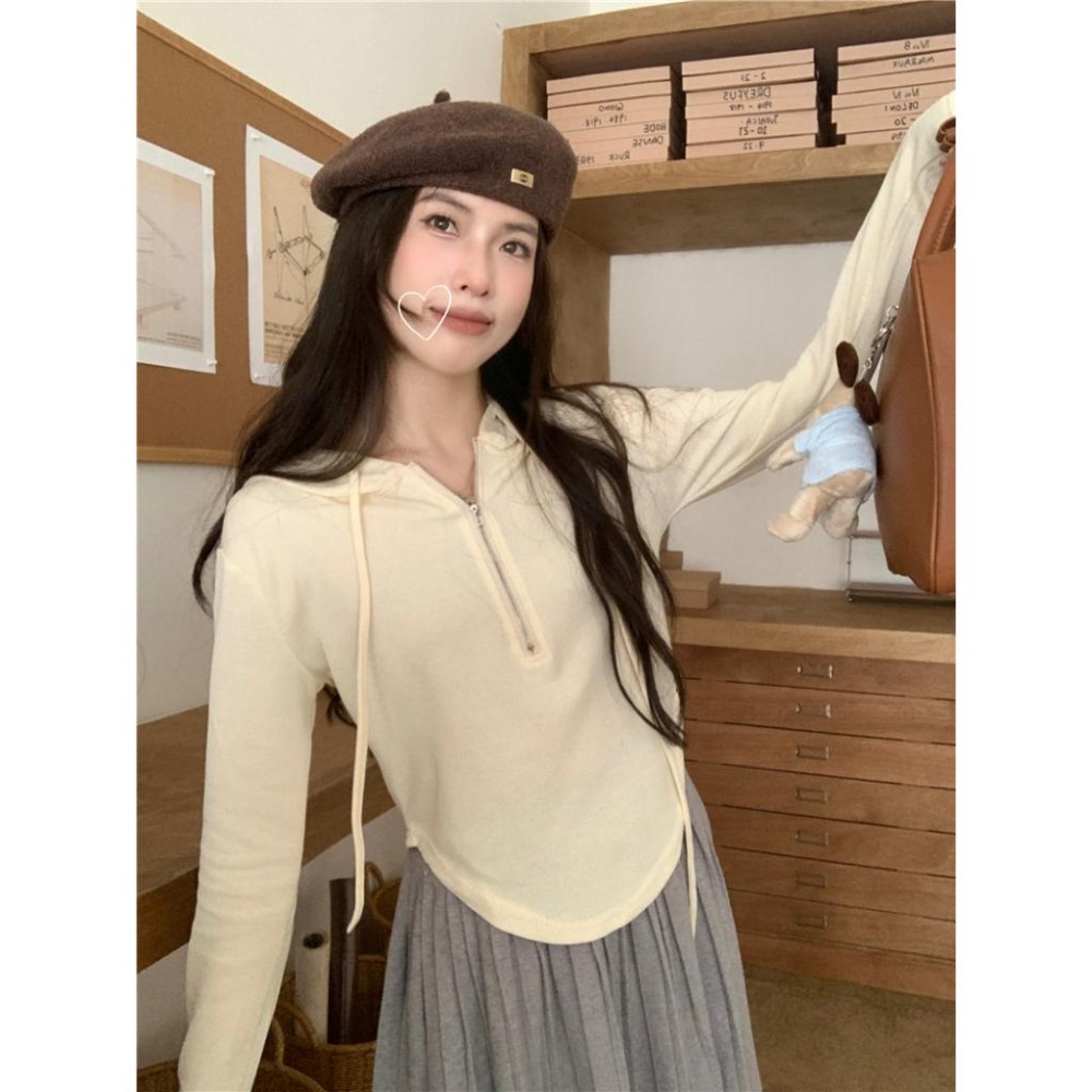 【RENA小舖 台灣現貨每天出】修身帽T 帽T女 連帽T 素色帽T 素色 純色 簡約【R21659】-細節圖3