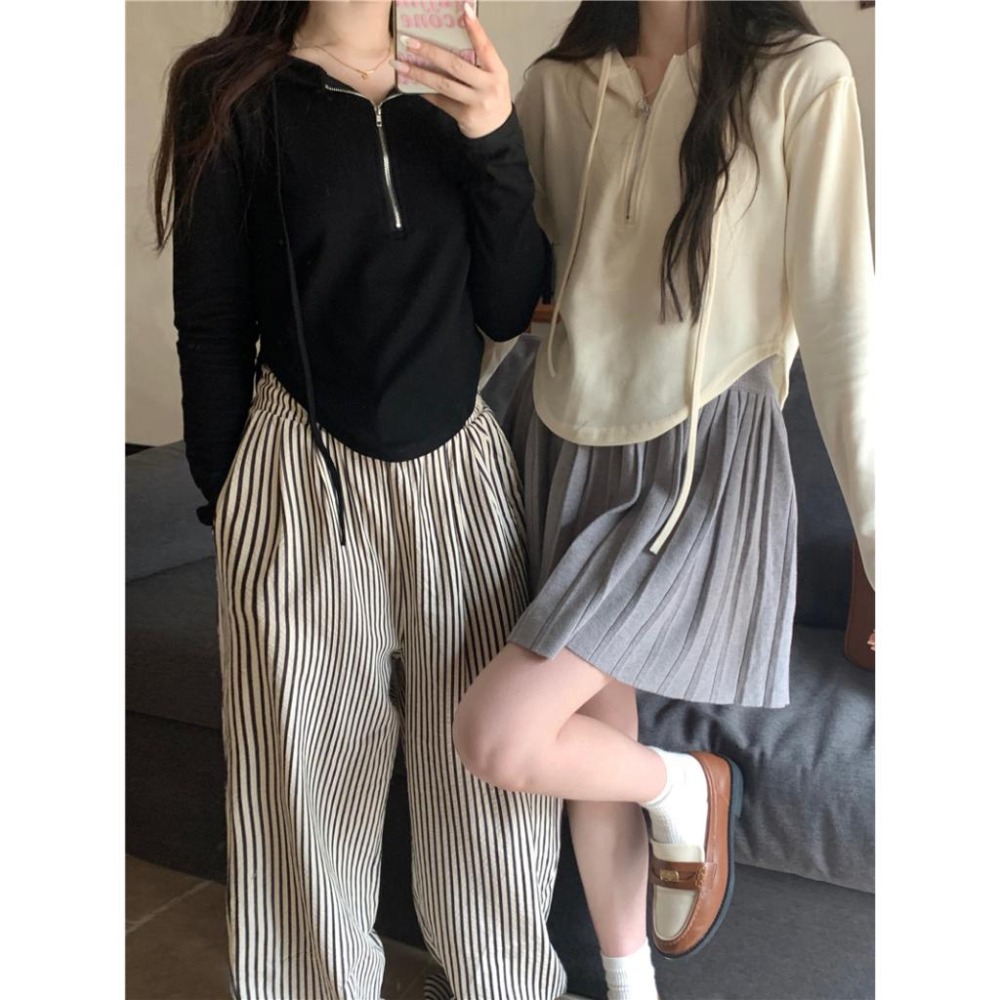 【RENA小舖 台灣現貨每天出】修身帽T 帽T女 連帽T 素色帽T 素色 純色 簡約【R21659】-細節圖6