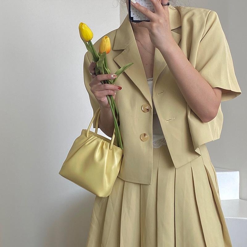 【RENA小舖 台灣現貨每天出】｜一見傾心💘｜純色褶皺手提包_百搭/可愛/少女/手提包/配件/包包【R21210】-細節圖4