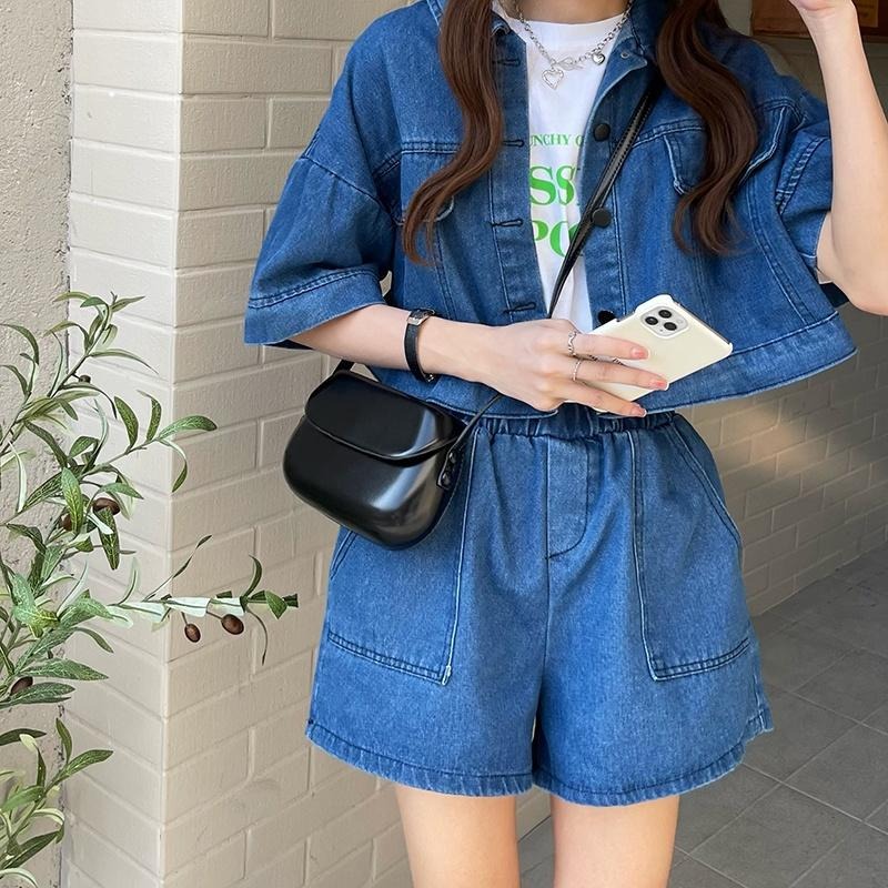 【RENA小舖 台灣現貨每天出】｜全街最搶眼❤｜復古亮面馬鞍包_百搭/夏季/亮色/馬鞍包/配件/包包【R21205】-細節圖2