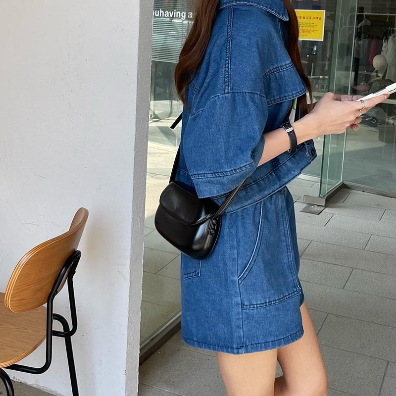 【RENA小舖 台灣現貨每天出】｜全街最搶眼❤｜復古亮面馬鞍包_百搭/夏季/亮色/馬鞍包/配件/包包【R21205】-細節圖4