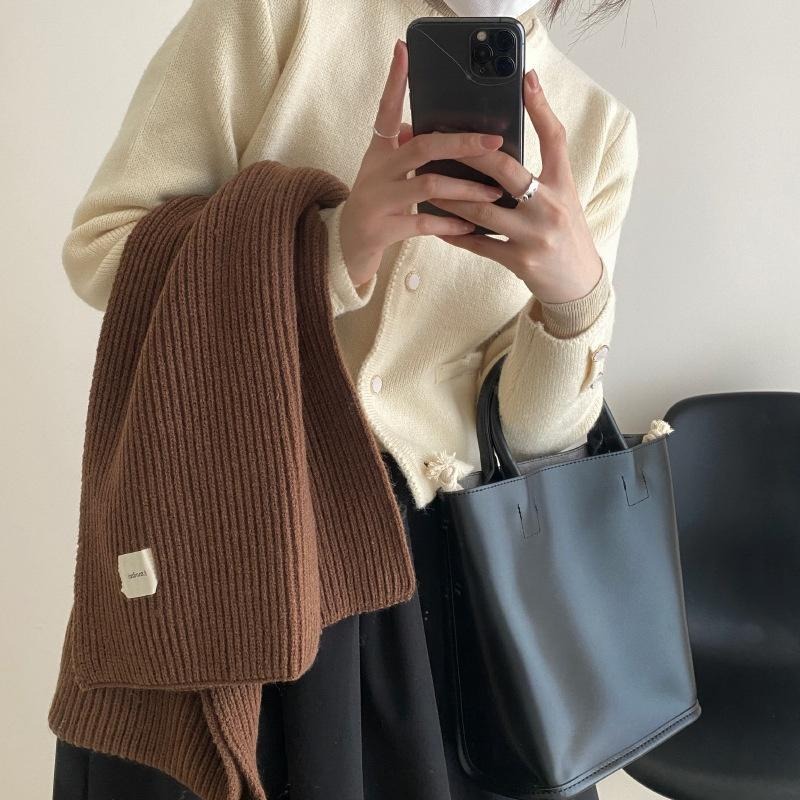 【RENA小舖 台灣現貨每天出】｜脖子也要保暖🧵｜糖果色針織圍巾_秋冬/多色/百搭/加厚/針織/圍巾【R21192】-細節圖6