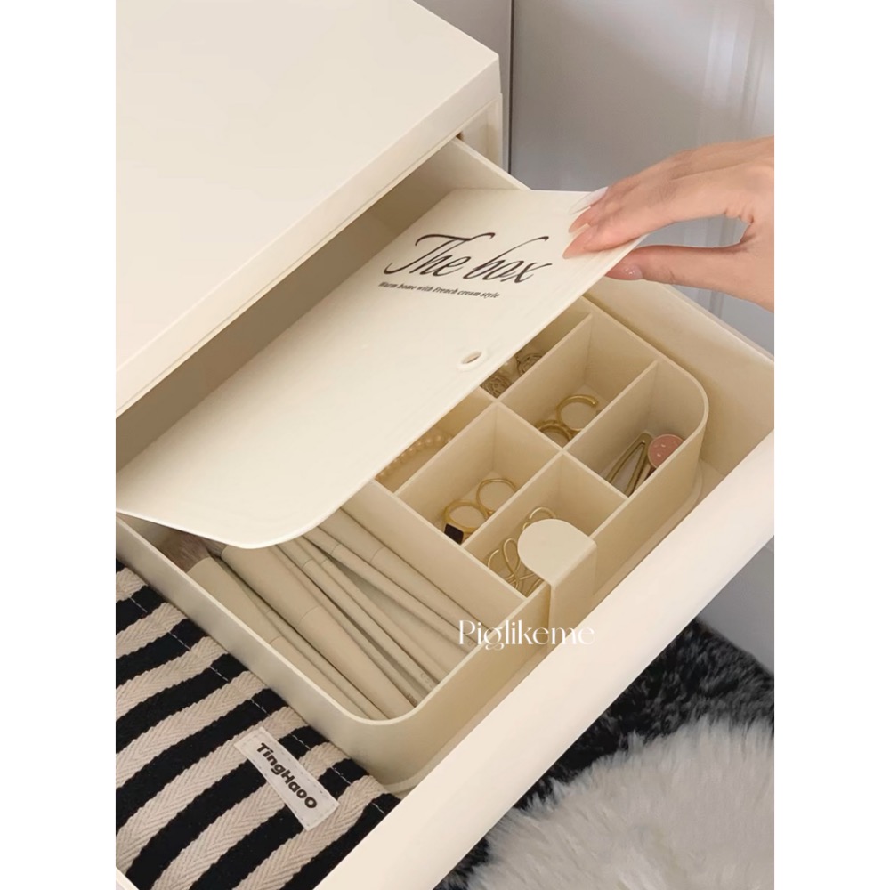 ￼Piglikeme | 放哪都好看的～奶油白書本造型充電線小物收納盒 桌上收納 飾品收納 居家收納-細節圖3