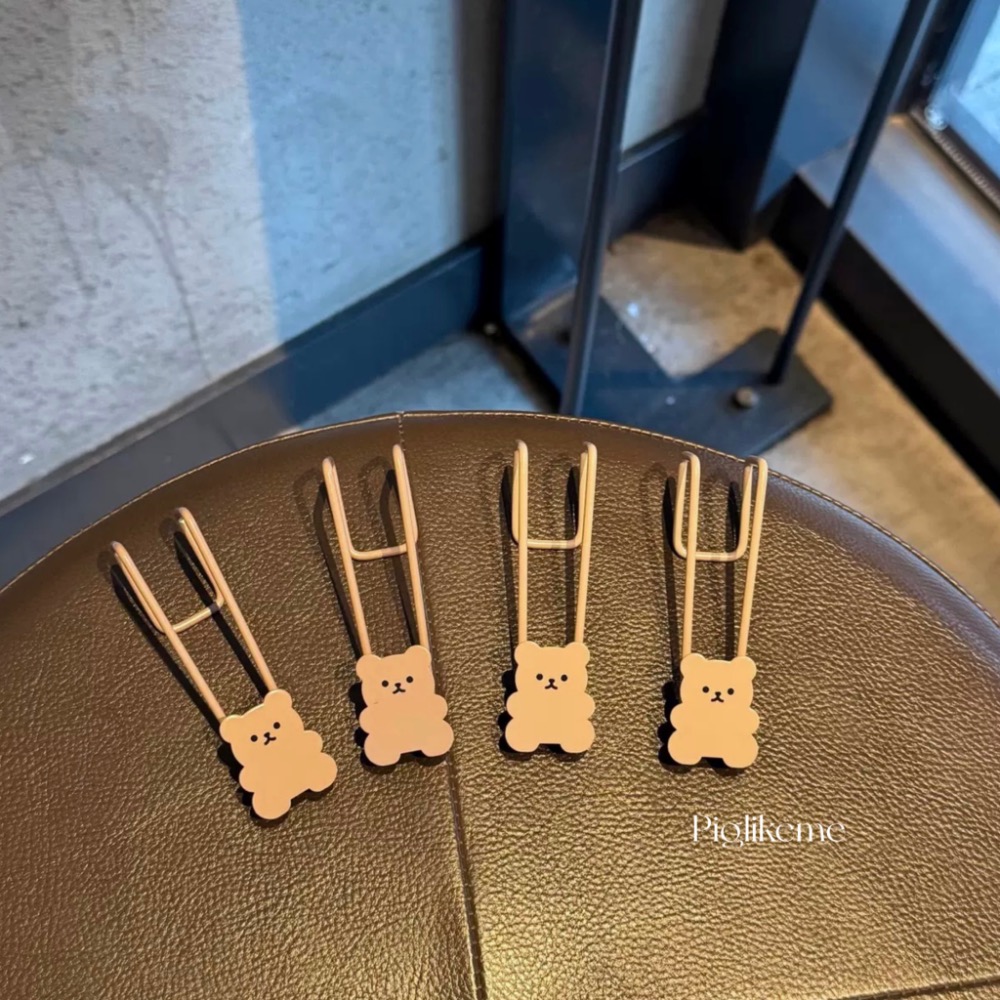 Piglikeme | 日本可愛小熊🇯🇵櫃門掛鈎 門後掛鈎 廚房垃圾袋支架 毛巾掛勾-細節圖4