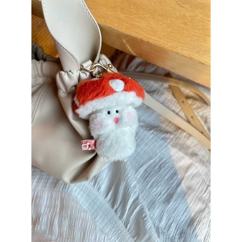 Piglikeme | 超可愛的小蘑菇禿禿 帽子可脱的掌心小可愛吊飾-細節圖7