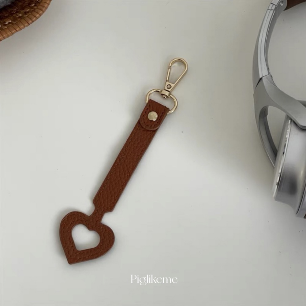 Piglikeme |好實用！可做掛扣的皮質愛心包包收納扣 掛帽子 掛眼鏡-細節圖6