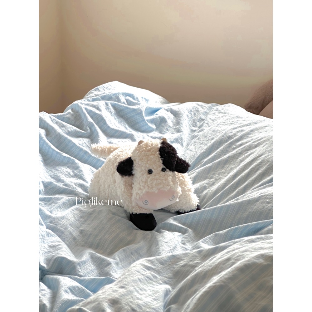 Piglikeme | 𝙁𝙡𝙪𝙛𝙛𝙮 𝘾𝙤𝙬抱抱鬆軟奶牛泡泡🐮牛牛造型可愛抱枕 午睡枕-細節圖3