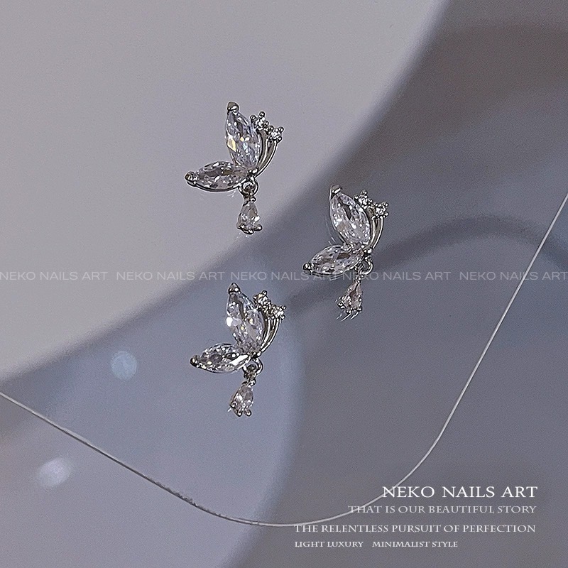 86-2 「冰晶半蝶」水鑽吊墜 鑽石蝴蝶翅膀 蝴蝶 高保色金属美甲飾品-細節圖2