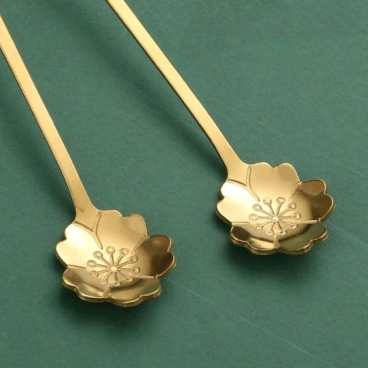 【台灣出貨】🍊 不鏽鋼湯匙 金色銀色 玫瑰花 櫻花攪拌 奶茶 咖啡攪拌 點心 湯匙 勺子-細節圖2