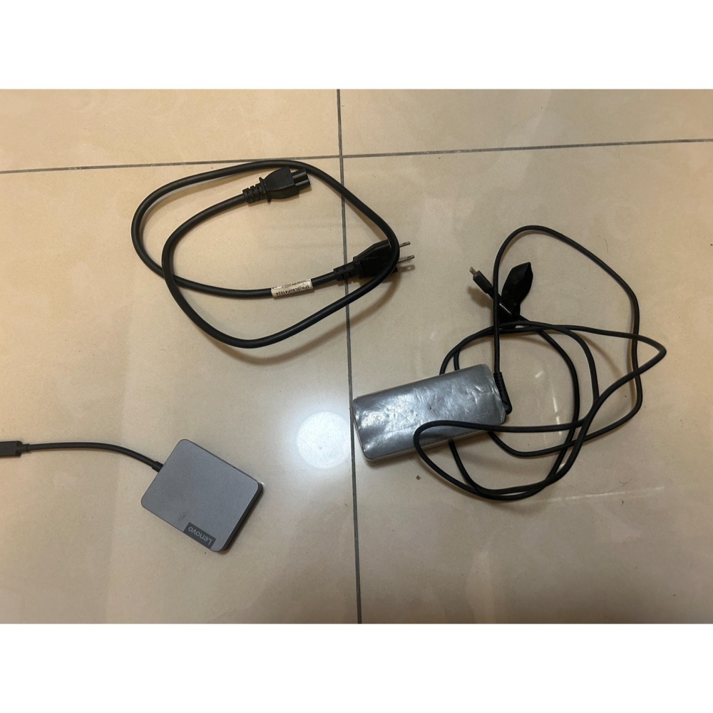 LENOVO 聯想 65W USBC TYPE-C ,贈送Travel Hub-細節圖3