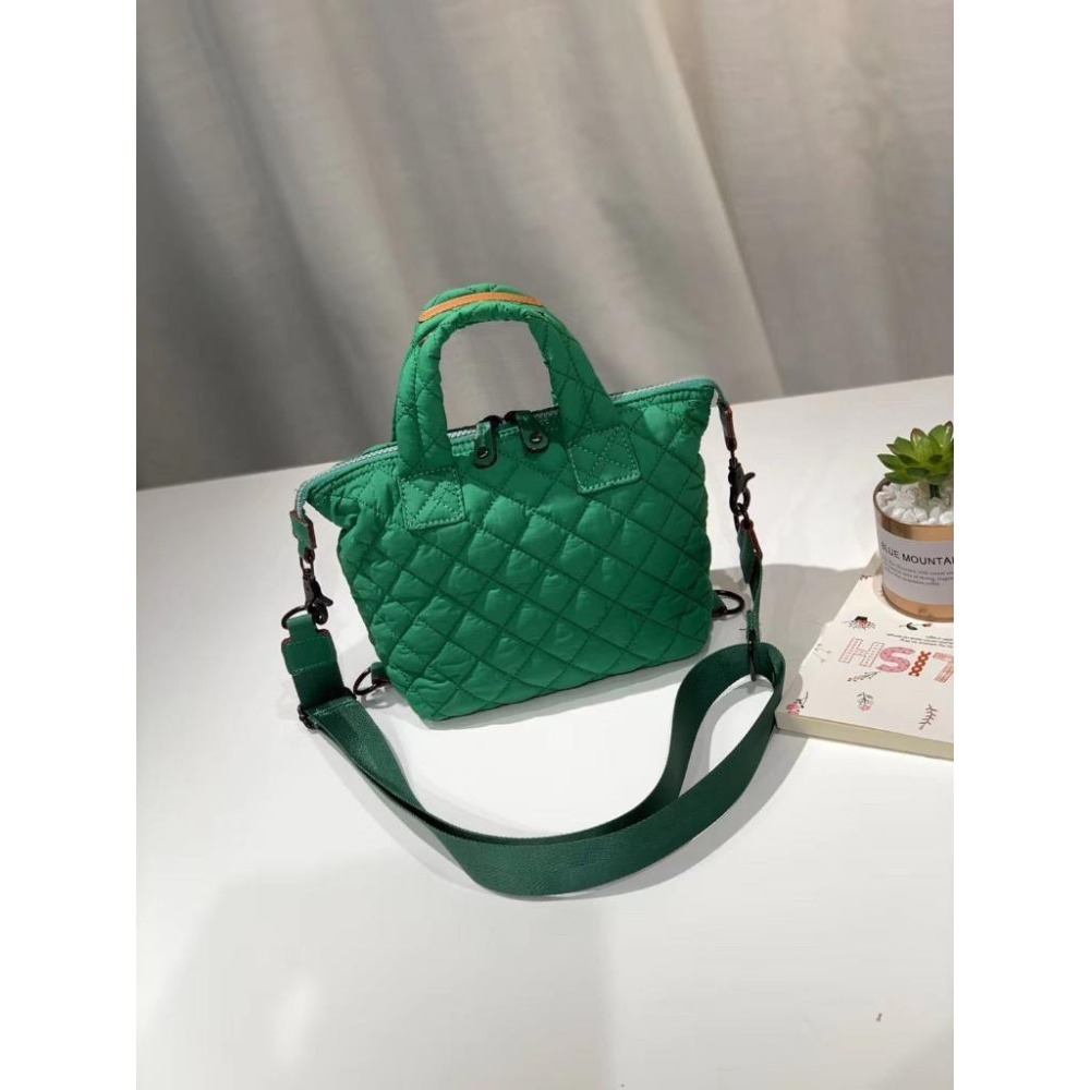 【cozyuti】防潑水太空棉菱格包 手提包 女包 單肩包 斜挎包 餃子包 斜背包 側背包 側背包女 尼龍斜背包-細節圖6