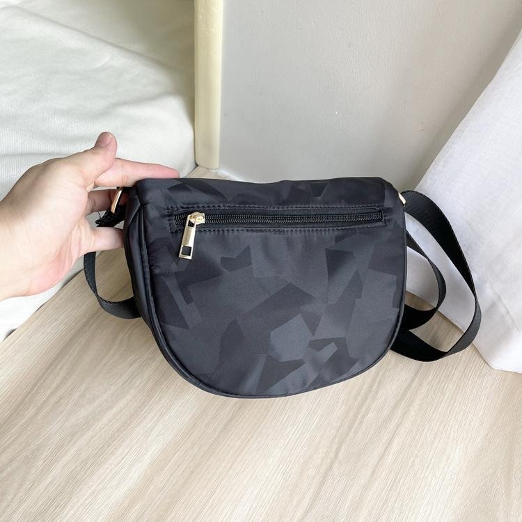 【cozyuti】防潑水牛津布馬鞍包 小包 馬鞍包 小廢包 手提包 女包  單肩包 斜挎包 餃子包 斜背包 單肩包-細節圖9