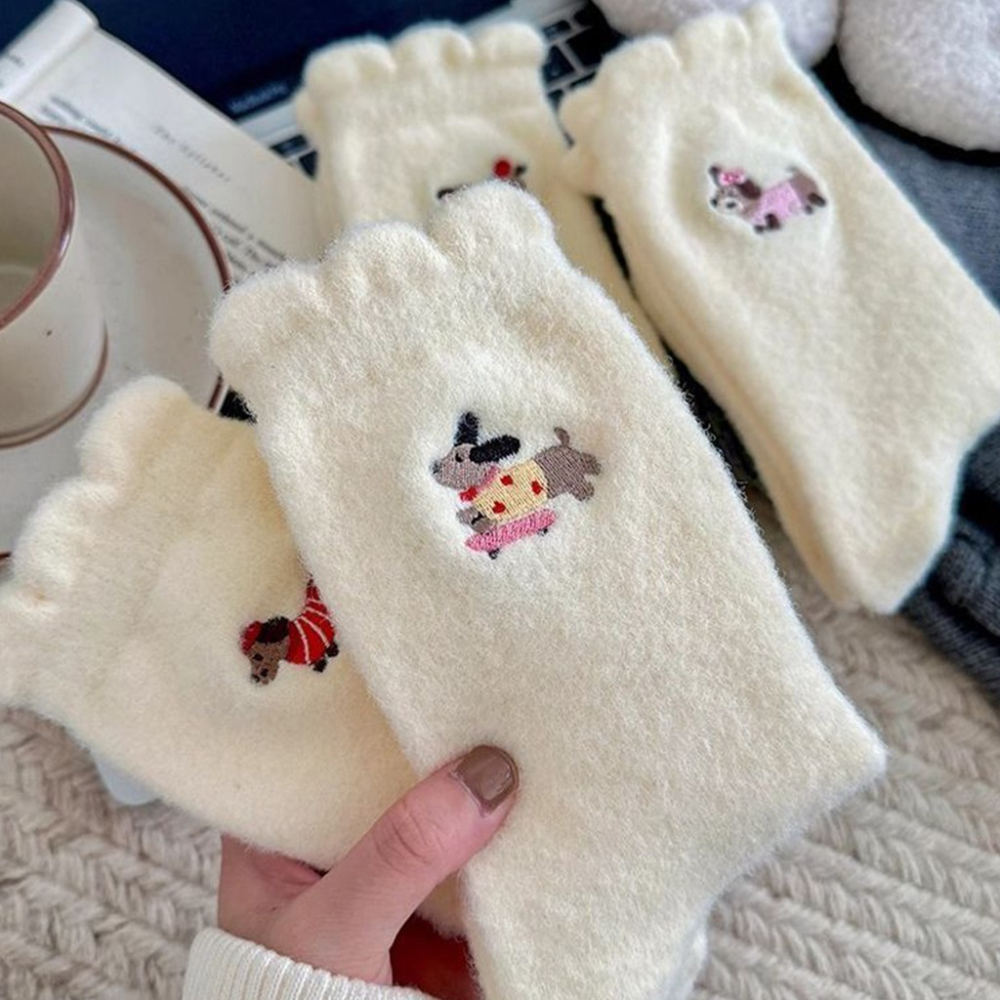 【軟萌小狗 毛絨保暖中筒襪 居家睡覺必備 冬天超暖腳】保暖襪 短襪 韓系襪子 襪子女 襪子 中筒襪-細節圖5
