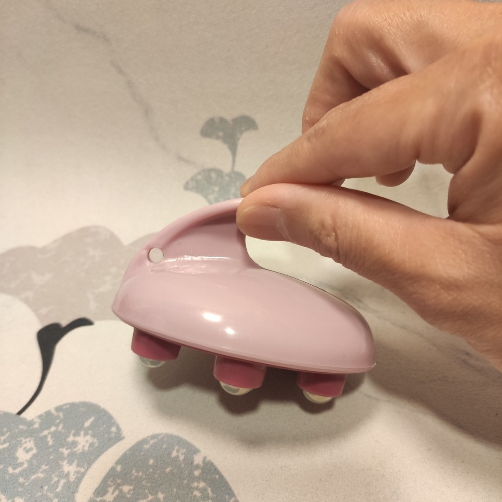 七滾珠按摩刷：您的隨身放鬆小幫手！💆‍♀️💖-細節圖2