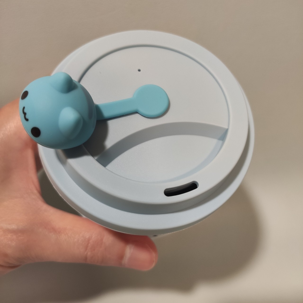 【UMC×CAPOO 聯名款】貓貓蟲咖波 竹纖維環保杯 附可愛貓咪防塵塞 450ml ♻️-細節圖5