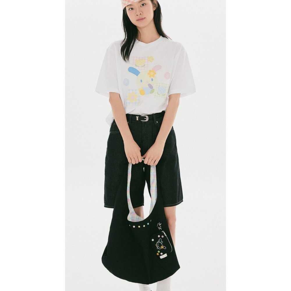現貨 韓國 SPAO 花小兔 三麗鷗聯名 雙面肩背包 側背包 零錢包 化妝包 聯名款-細節圖5