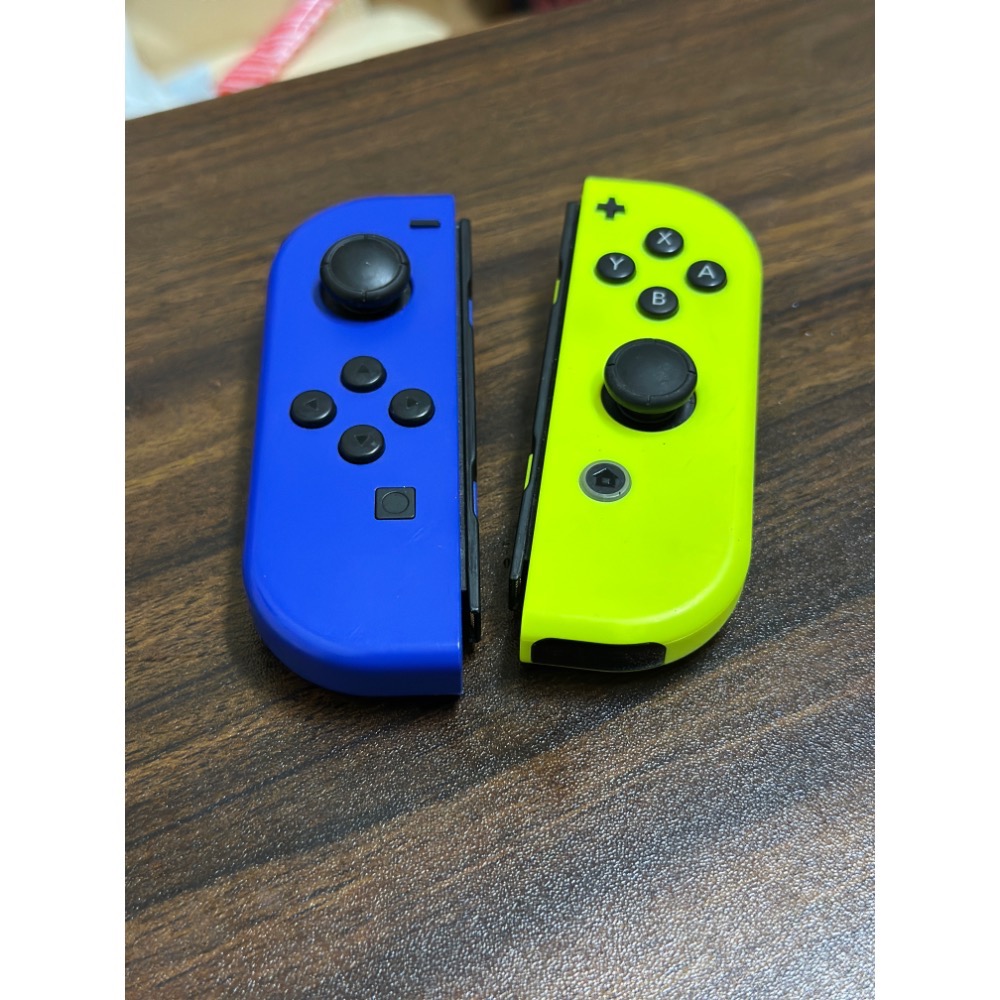 《PEI 2手game》 Switch 原廠Joycon 1.2代主機通用-規格圖1