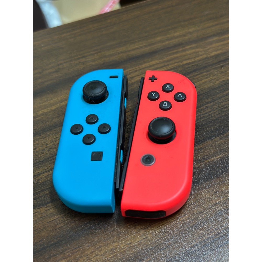 《PEI 2手game》 Switch 原廠Joycon 1.2代主機通用-規格圖1