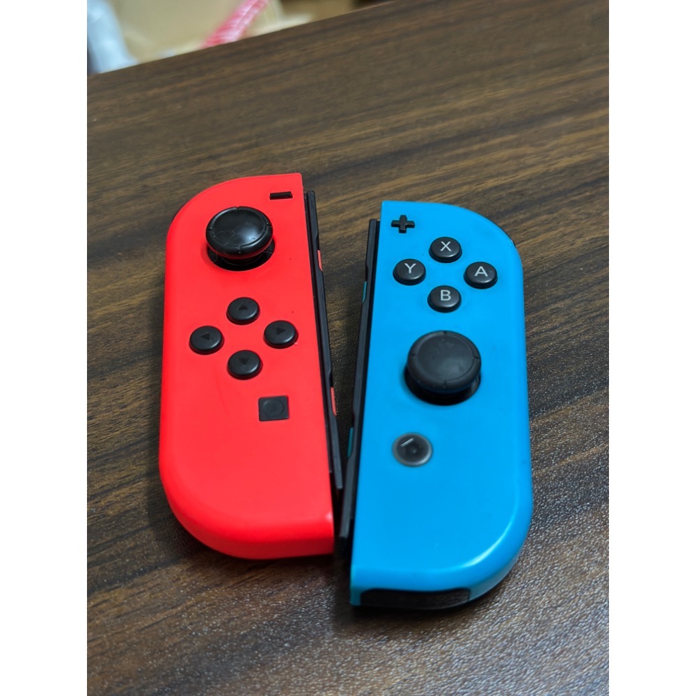 《PEI 2手game》 Switch 原廠Joycon 1.2代主機通用-規格圖1