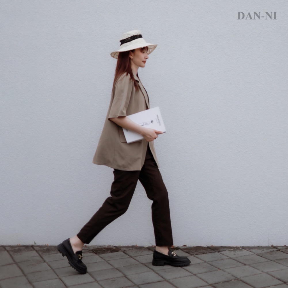 丹妮鞋屋_伊芙琳 厚底樂福鞋黑色23.5_二手轉售-細節圖3